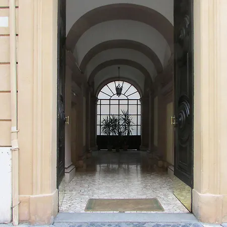 Konukevi Vatican 2*